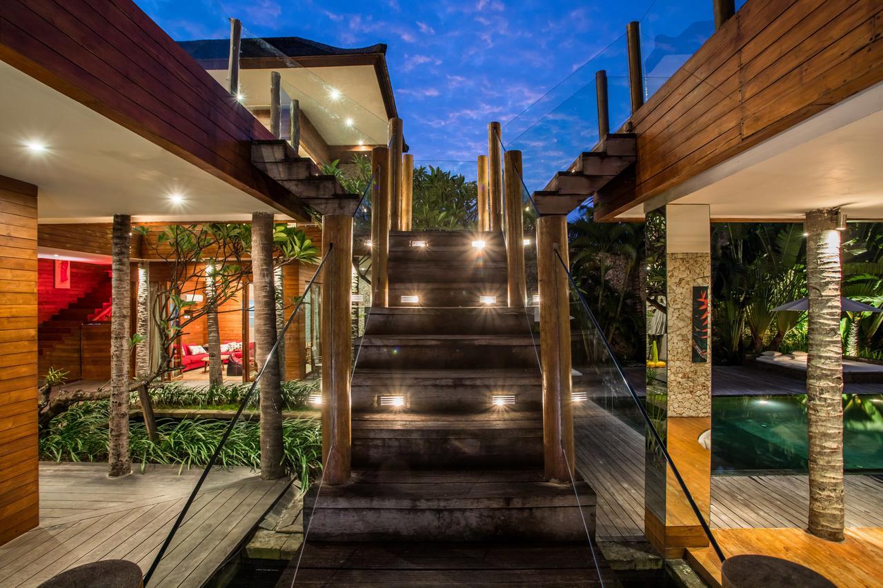 Eko Villa Seminyak - Tropical Villa, Walk To Beach Екстериор снимка