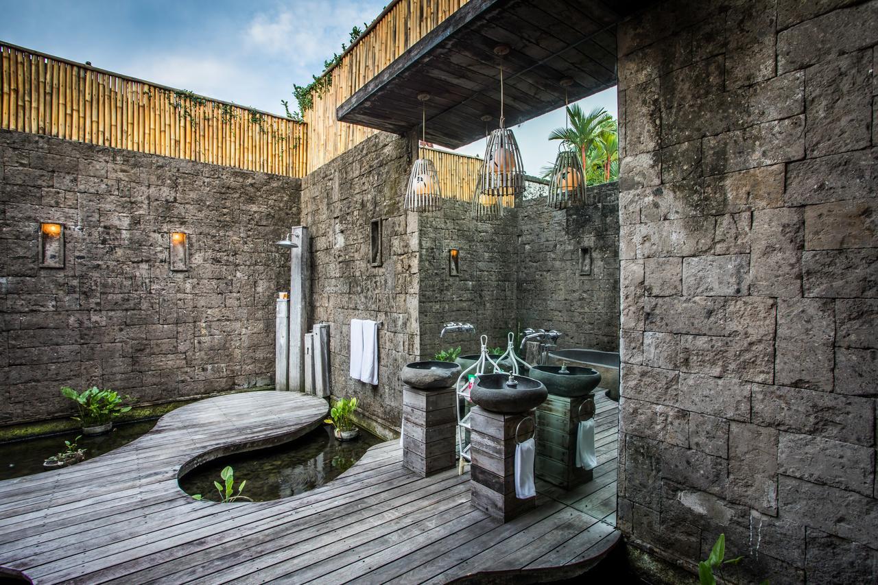 Eko Villa Seminyak - Tropical Villa, Walk To Beach Екстериор снимка